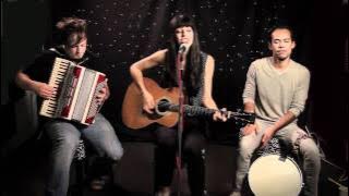 Brooke Fraser - Something In The Water