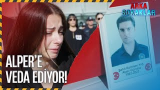 Şule, Alper'e Veda Ediyor! | Arka Sokaklar Özel Klip