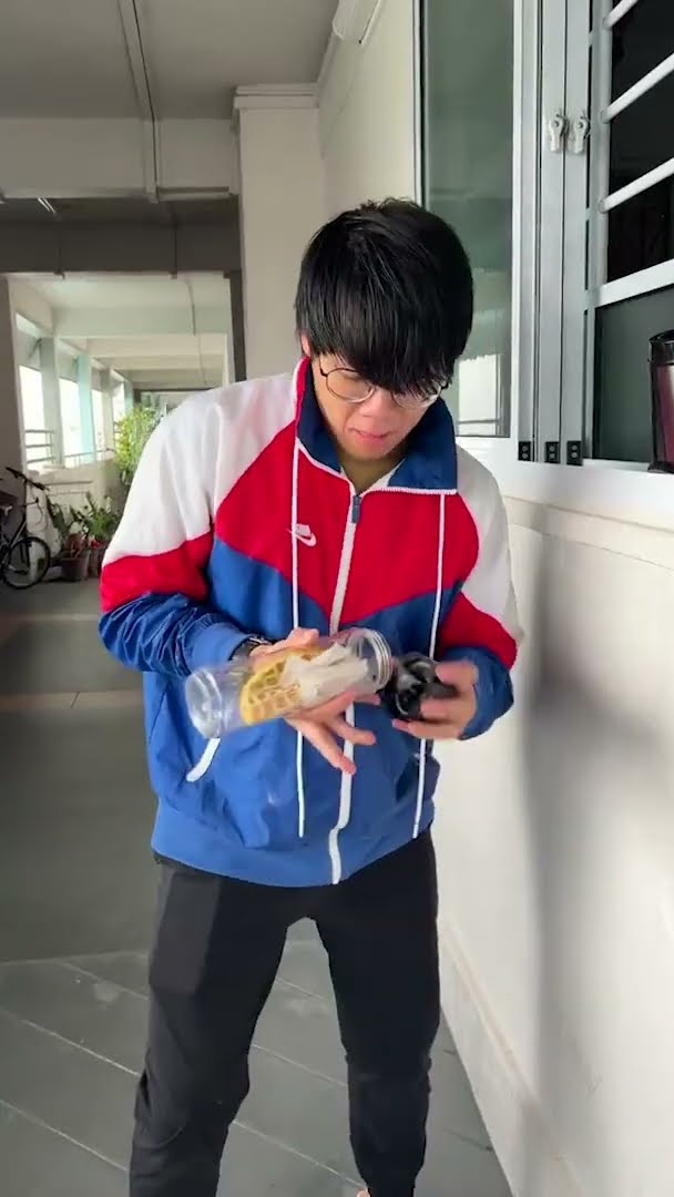 Eating WAFFLES Be Like... #shorts #mingweirocks
