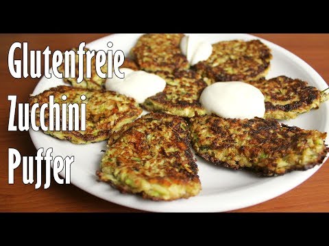 Zucchinibratlinge mit Tzatziki (Rezept) || Zucchini Patties with Tzatziki (Recipe) || [ENG SUBS]. 