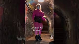 Silicone Bimbo Big implants walkin by night #bimbo #blonde #fakebody #dragqueen #femboy #curvy