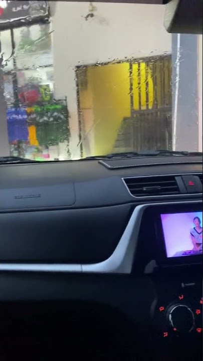 Ambil nih buat ngeprank temen kalian sw naik mobil pas hujan