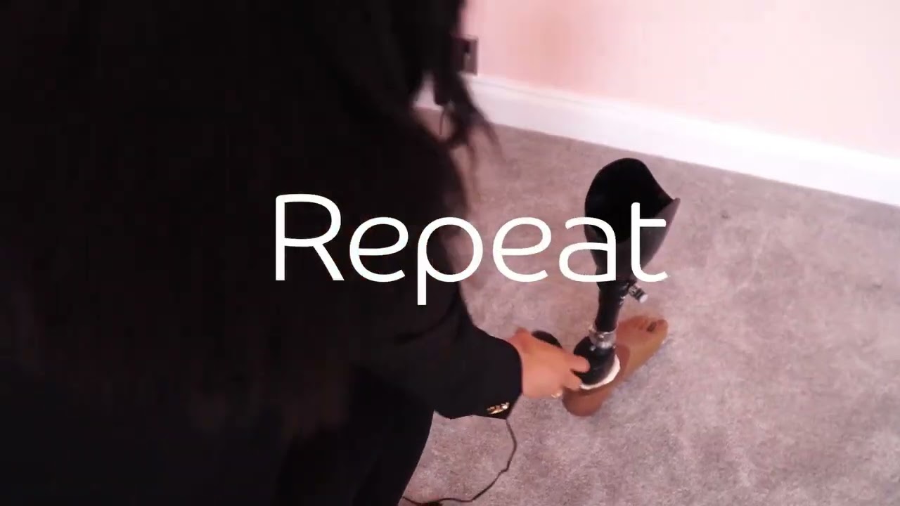 ElanIC is the world’s lightest and most compact waterproof microprocessor hydraulic ankle