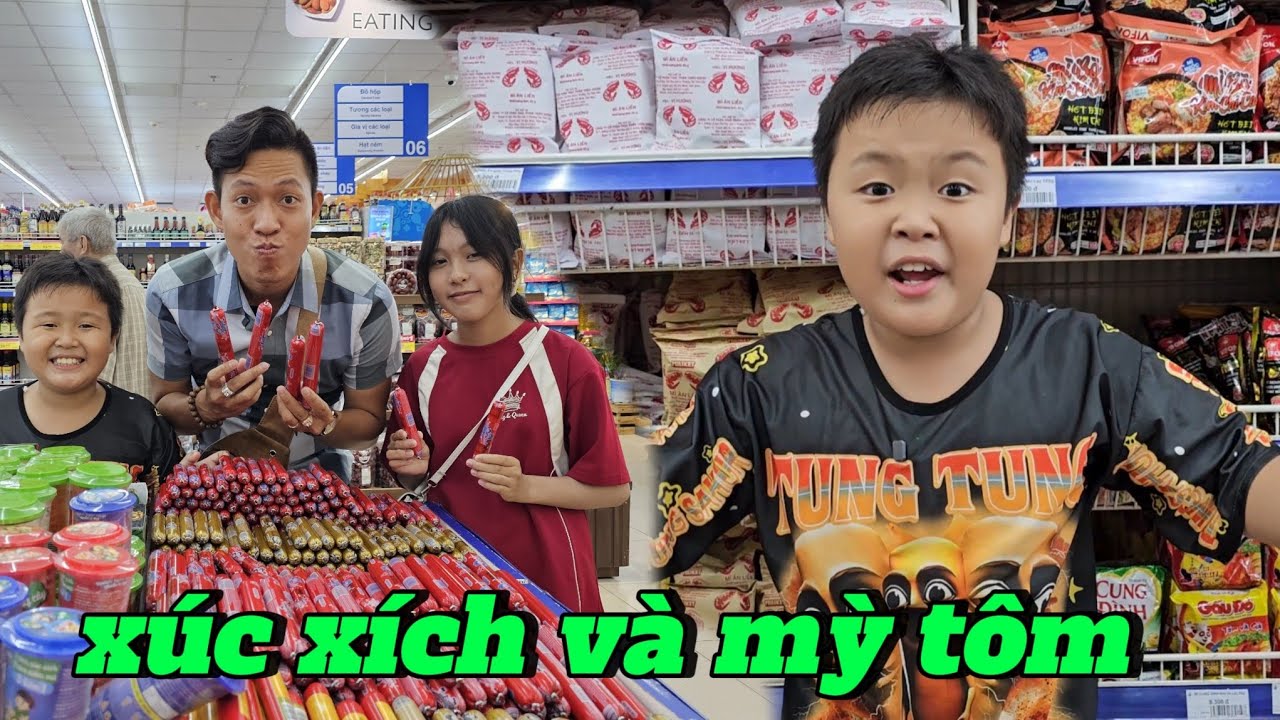 Đi chơi Halloween cùng Cậu út mà lạ lắm