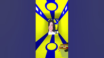 Michael Jackson And Carmen Winstead Chase me in Parallax Nextbot Gmod