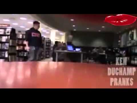 Girls Watching Gay SEX in Public Prank Social Experiment Pranks on