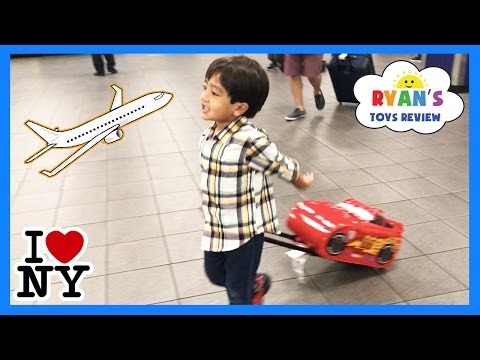 Ryan ToysReview airplane ride and opening surprise eggs!