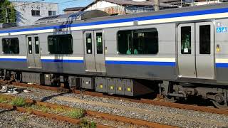 E235系1000番台クラF-02編成+クラJ-10編成成田駅発車