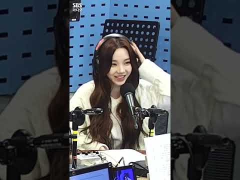 ‘마↗내가 네 새비지다🖤’ 카리나(KARINA) 사투리 | 에스파(æspa) | 김영철의 파워FM #shorts