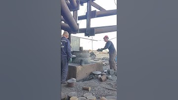 High temperature drilling!Punching and drilling circular iron columns