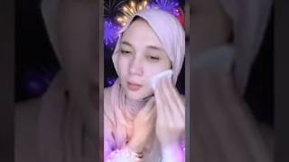 Yola Hijabers Cantik Lagi Dandan