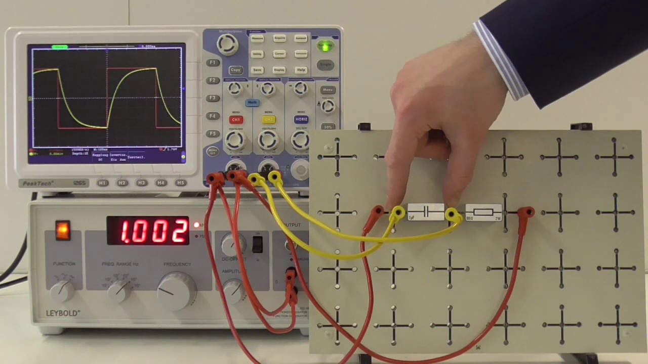 Laden Und Entladen Von Kondensatoren Laden und Entladen eines Kondensators - YouTube