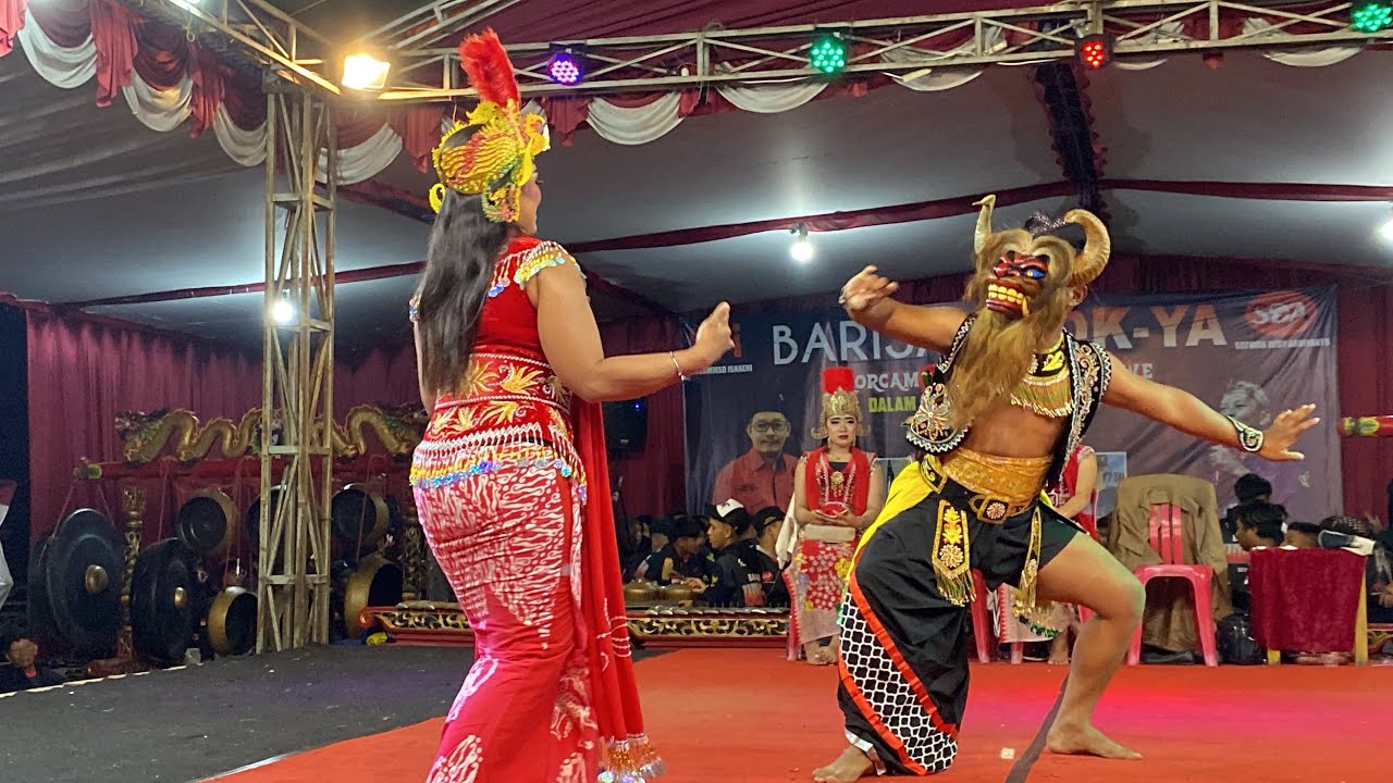 VIRAL.. Kiprahan Kebo Giro Sangar Mode Sexy !! Pentas BARISAN HOKYA Lapangan Bojasari