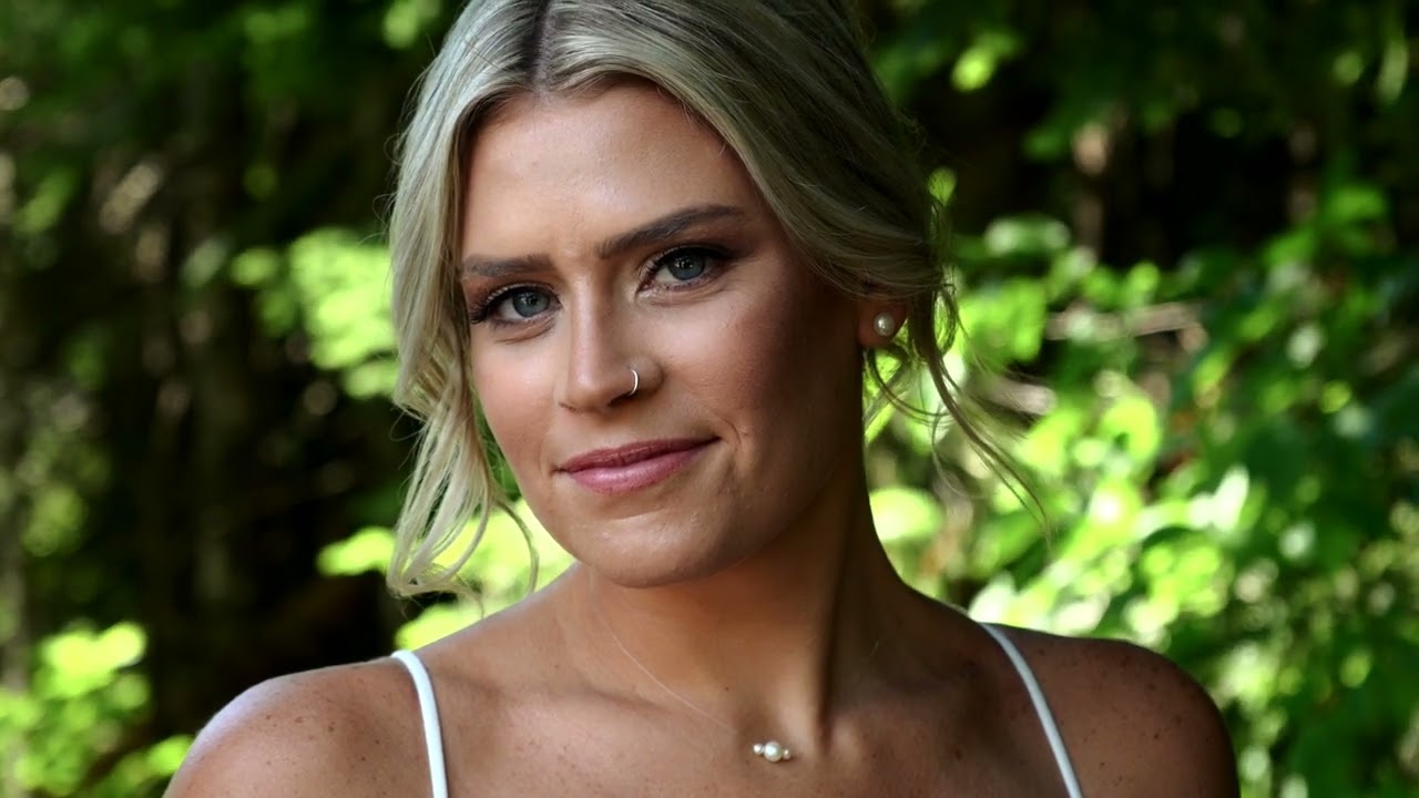 Seattle Washington Elopement | The grooms reaction is a must see!!!