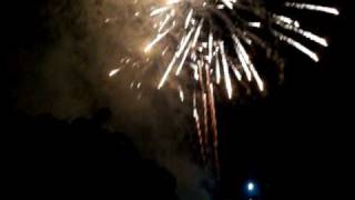 Reveillon Em Pirenpolis Com Queima De Fogos Piri