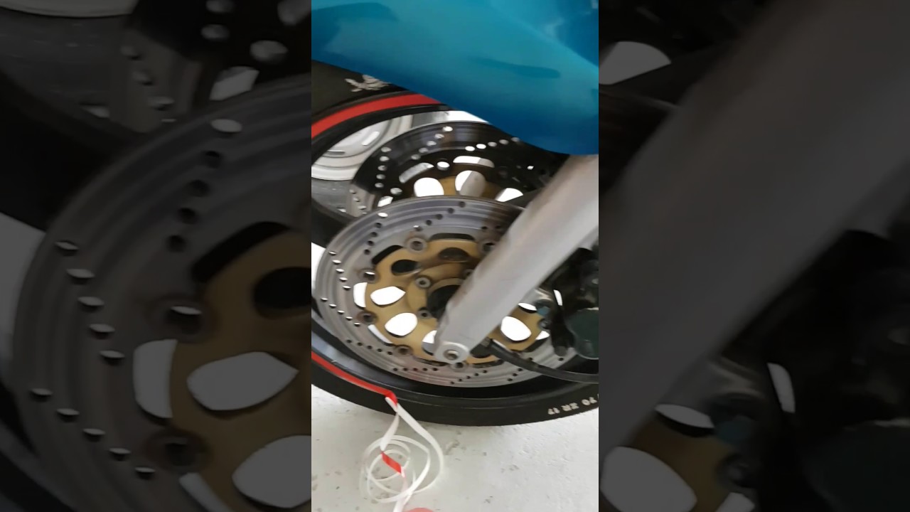 Tutoriel // poser du liseret ! Jantes de moto - YouTube
