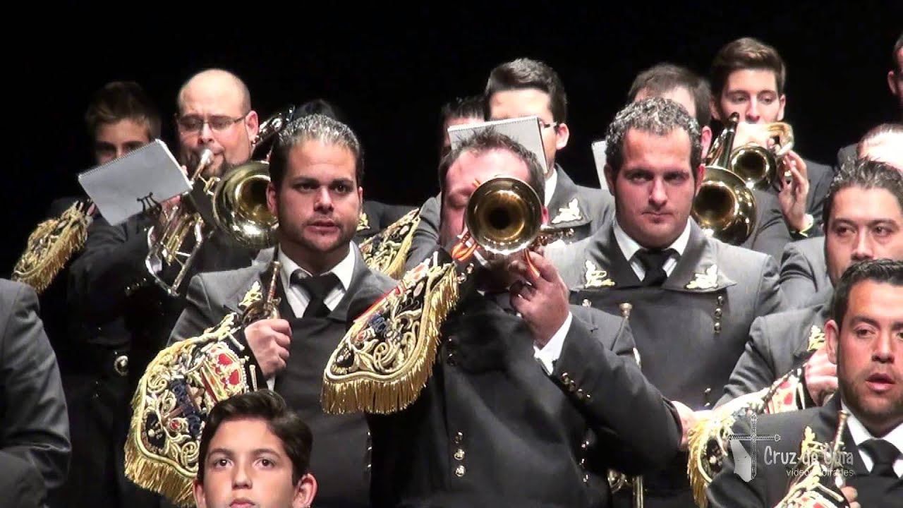 [HD] Presentación al Pueblo - Salus Christi - Ávila 2013