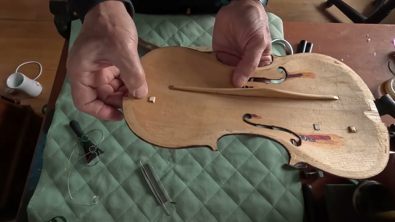 Pozornie banalna naprawa skrzypiec