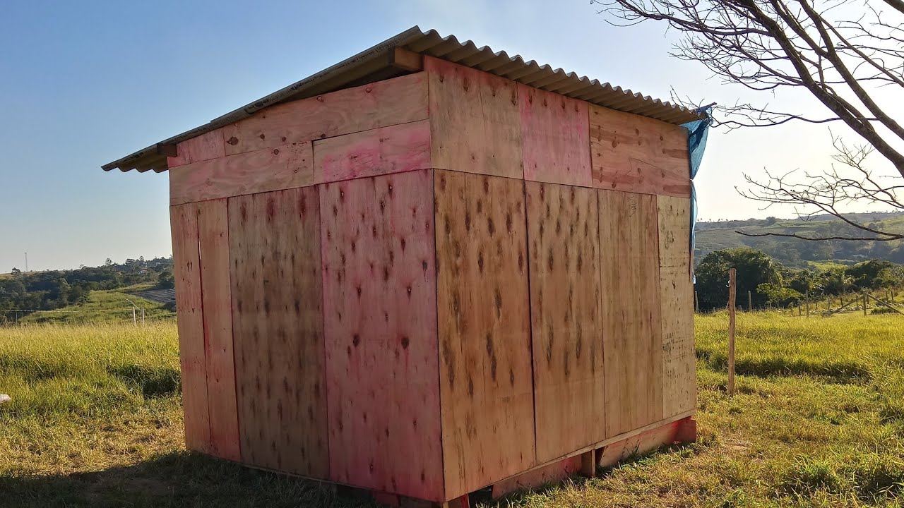 Vida na roça....barraquinho na terceira etapa🙏🏻💜. falta pouco😄