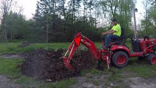 Removing a large stump that i thought would be lot easier then it was
being basswood!! music: fun time by dj quads
