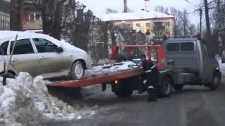WTF   Car Towing in Russia