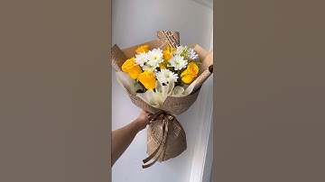 How to wrap flowers/ roses in craft / brown paper KOREAN FLOWER WRAPPING STEP BY STEP DIY TUTORIAL