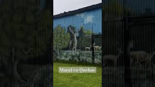 Hermoso mural sobre naturaleza en galpones ferroviarios de Quehue. La Pampa.