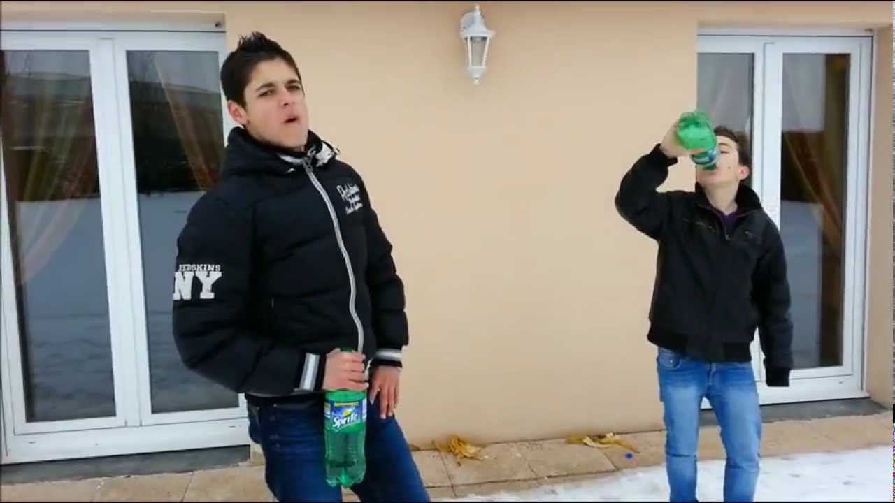 LesFouFontDesVideos Banana Sprite Challenge YouTube