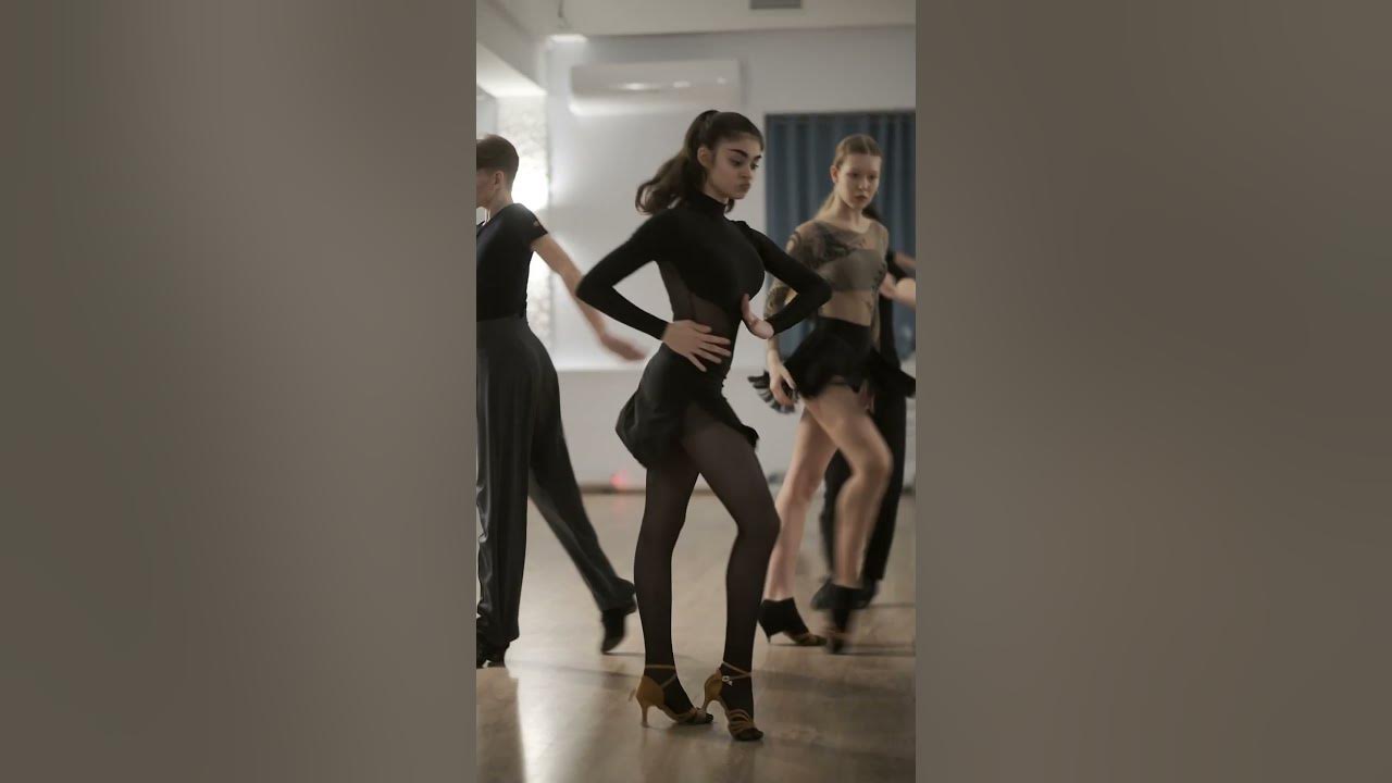 Танцы. Танцевальный спорт. Латинская программа - YouTube