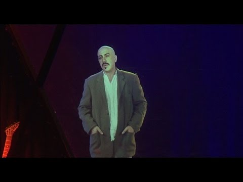 სცენაზე გაცოცხლებული ირაკლი ჩარკვიანი - ადამიანი, რომელიც ისტორიას დარჩა