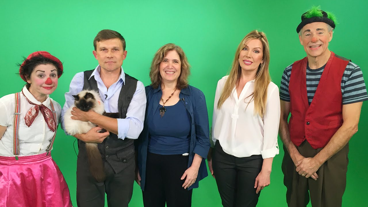 Lone Star Circus performers in the DMN studio
