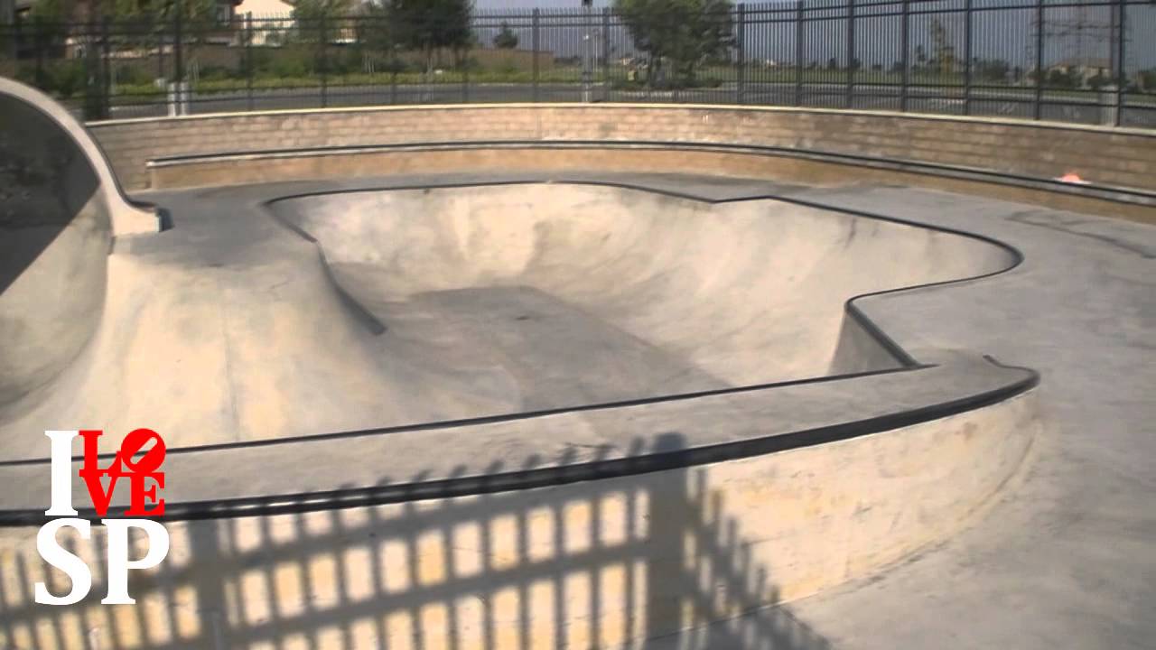 Fontana Skatepark North Fontana CA YouTube