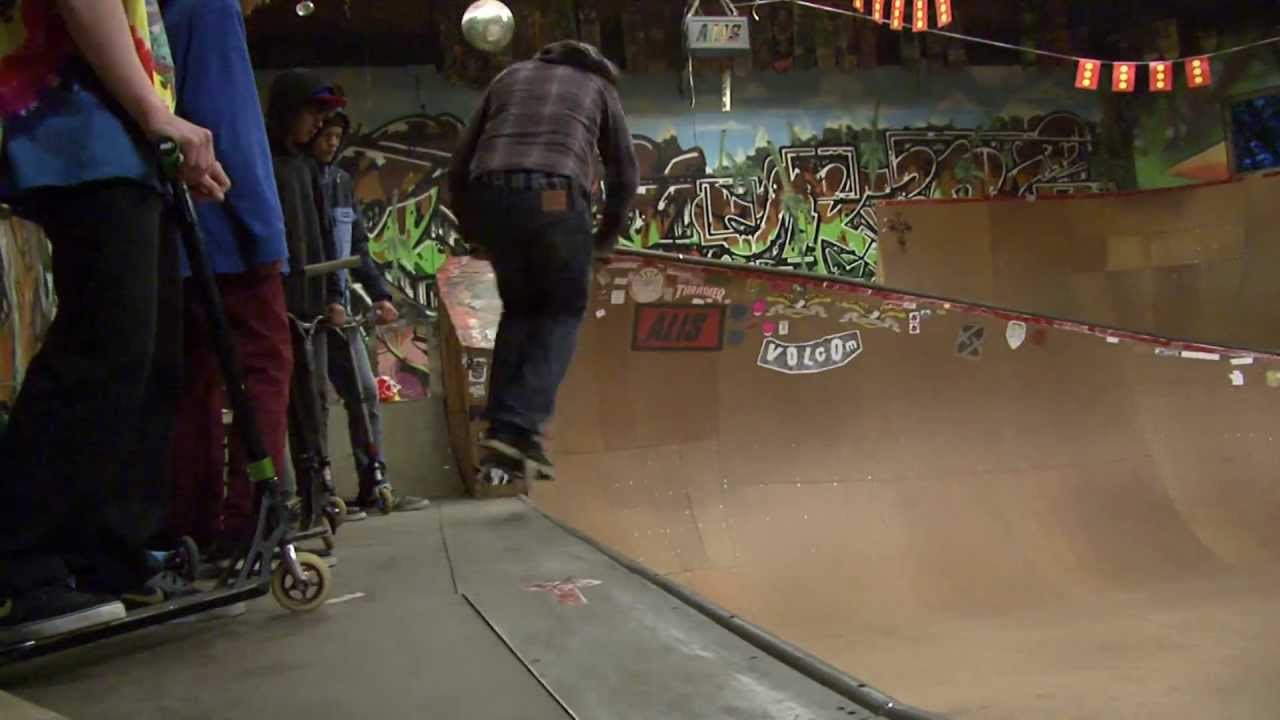 Team Razor Video #32 - Copenhagen, Denmark w/ Jason Beggs & Johan Grunwald [HD]