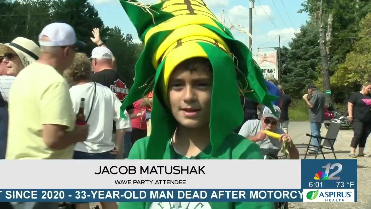 В баре Whitman's проходит 55-я «Вечеринка Wave»