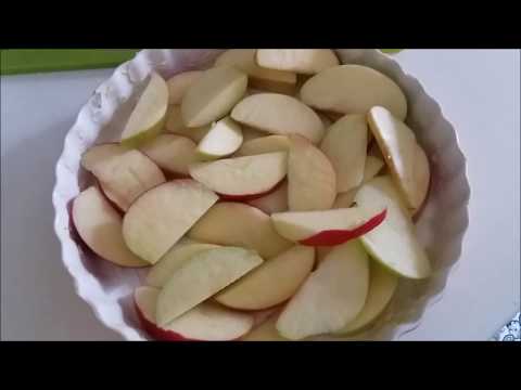 quick and easy apple pie recipe, 5 minutes of work and 25 minutes of baking and a wonderful apple pi. 