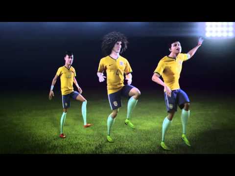 Видео: Celebrate in Brasilian style with Neymar Jr., David Luiz & Thiago Silva