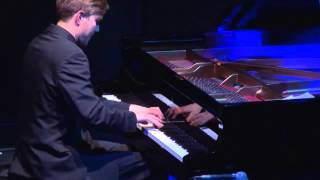 Famous Breaking a piano string in the middle of the piano solo Wealth