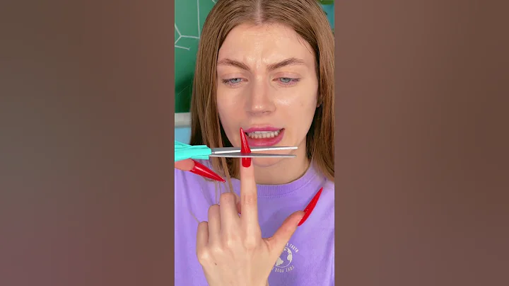 Long Nails Prank 💅🏻 #shorts