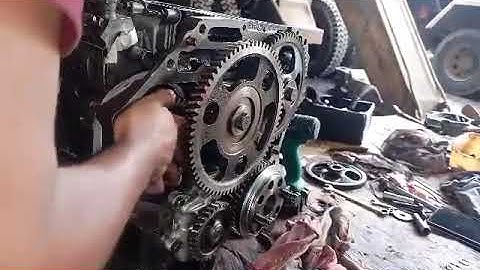 4HF1 ENGINE HOW TO TIMING CRACNKSHAFT AND INJECTION PUMP