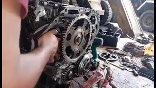 4HF1 ENGINE HOW TO TIMING CRACNKSHAFT AND INJECTION PUMP