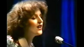 BARBARA DICKSON - ANSWER ME (1976) HIT SINGLE (JUNIOR CAMPBELL) chords