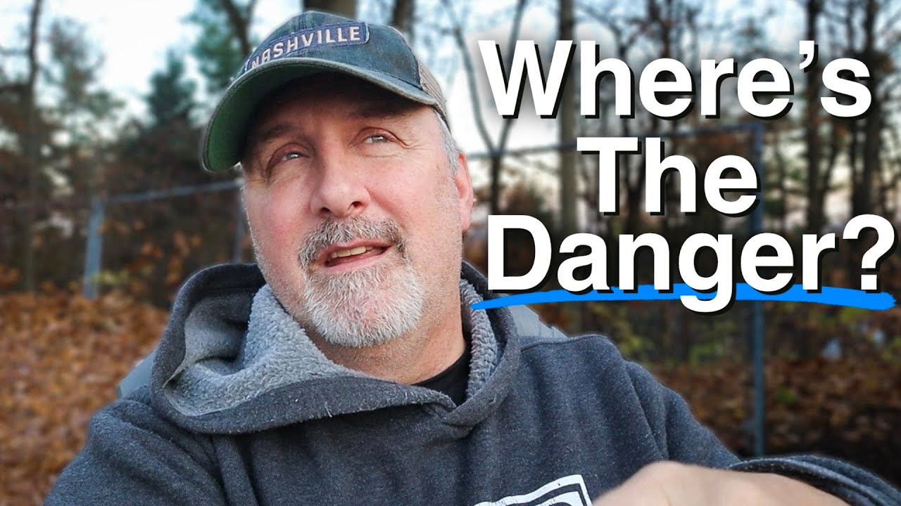 Где опасность? Что заставляет мозг активировать симптомы