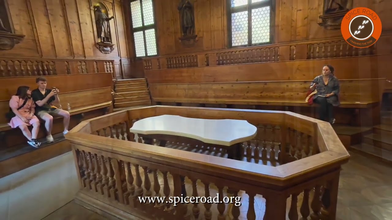 Biblioteca comunale dell'Archiginnasio Walking Tour