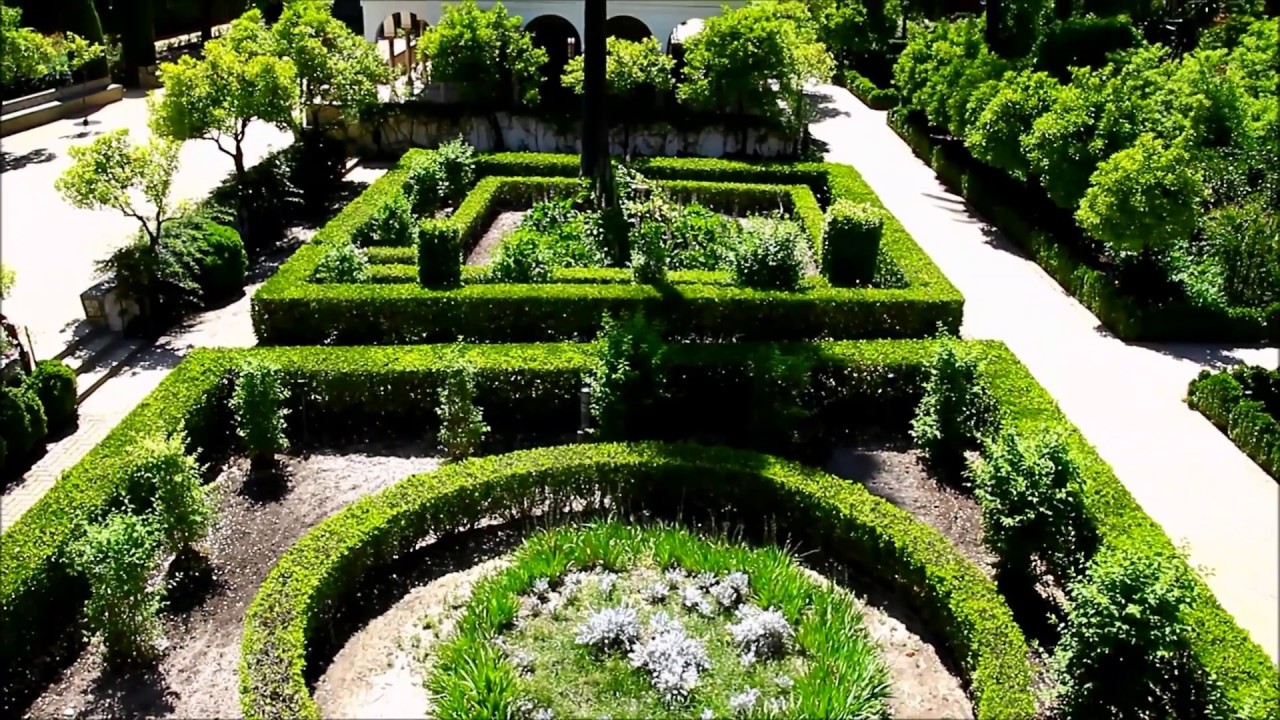 Real Séville Real Fábrica de Tabacos de Sevilla Real Séville Real Fábrica de Tabacos de Sevilla