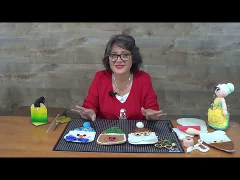 Cubre servicios, trío navideño. Incluye moldes (Caja de información). Yasna Pino. Casa Puchinni.