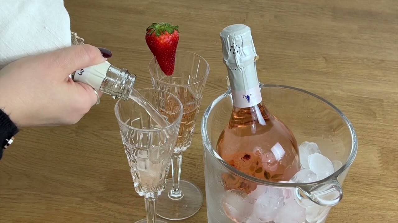 Exclusive Gift: 6 Bottles of Prosecco DOC