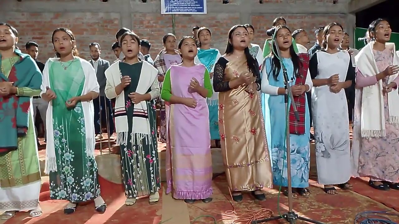 katno sngew kynjah katno sngew bynnud.. choir jingiaseng samla balang presbytery ataicherra 🙏