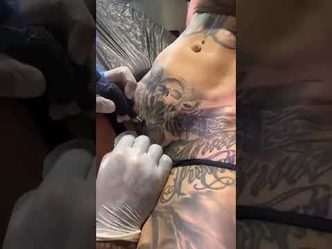 Hot Tatto Girl #tatto #tattogirl #viralvideo #viral  #asmr #shorts #shortvideo #short #sexytattogirl