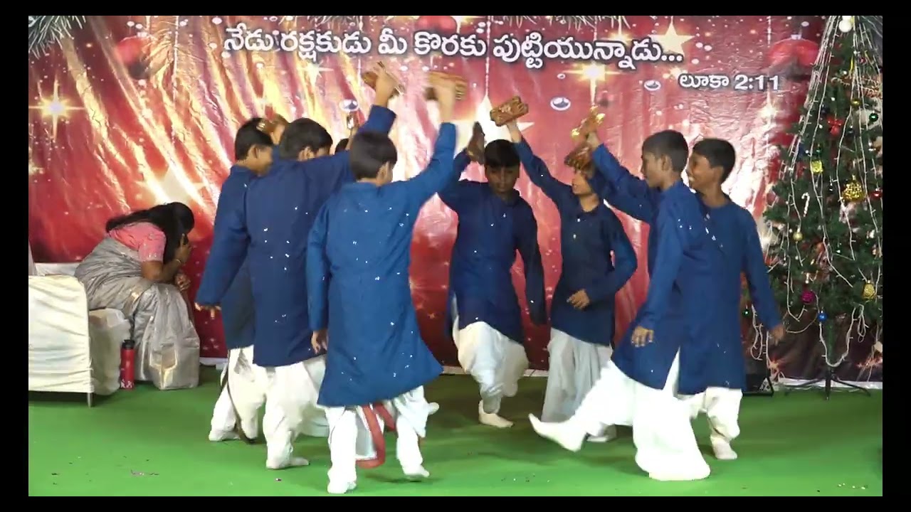 Raraju vasthunnado janulara live dance by El-shaddai group 