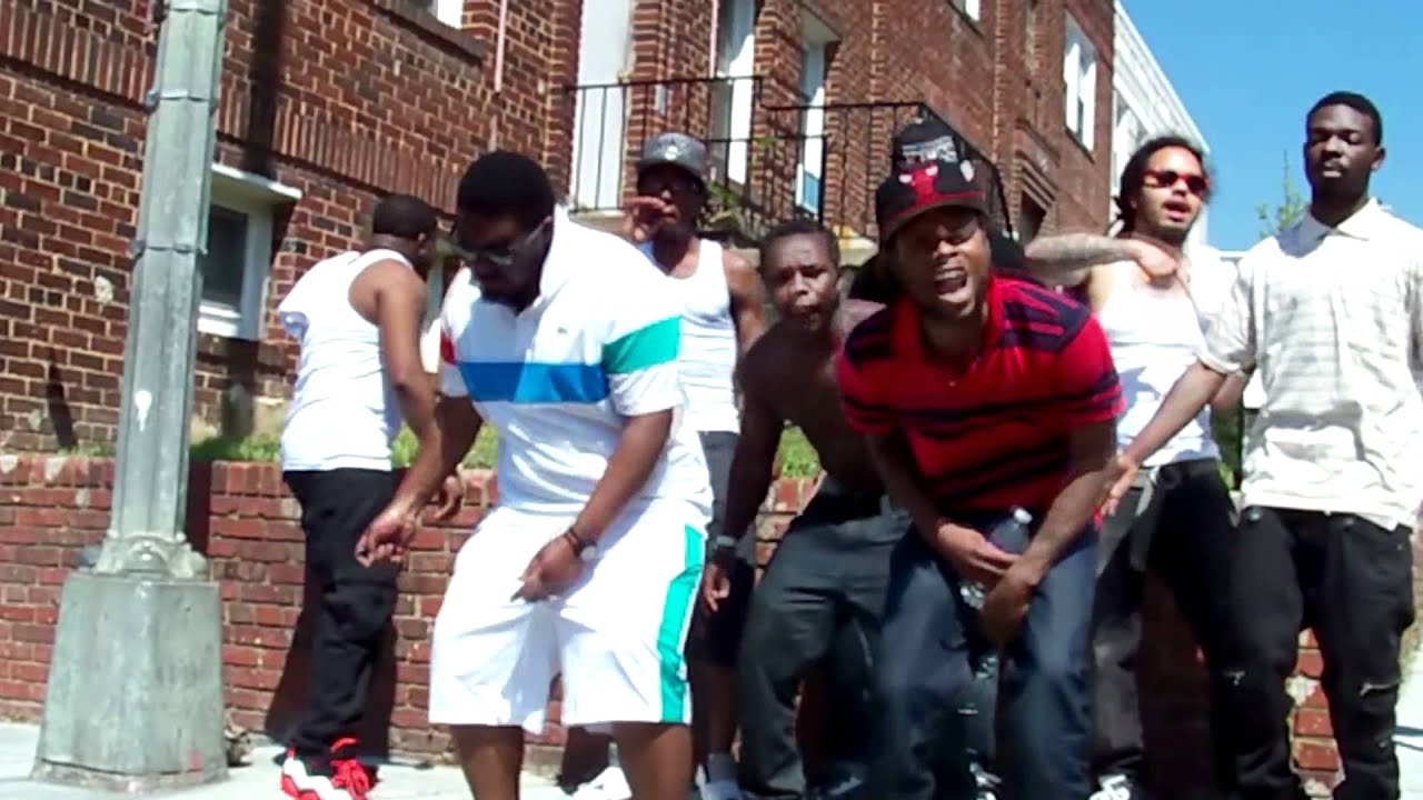 SnapBack Boyzzz -Grindin(Official Video) bekijken op YouTube SnapBack Boyzzz -Grindin(Official Video) bekijken op YouTube